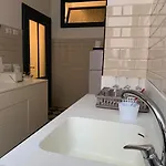 Santa Monica Apartment Rome
